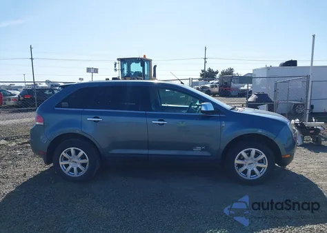 2010 Lincoln Mkx из США, поврежденный, VIN 2LMDJ6JC2ABJ29254